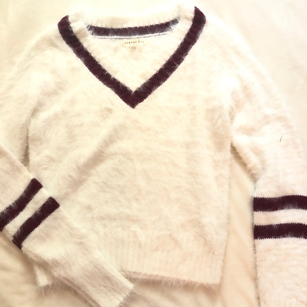 White Fuzzy Sweater- Maroon Detailing Medium